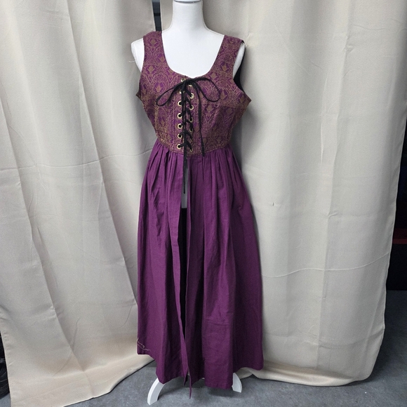 The Pyramid Collection Purple Lace-Up Midi Dress - Picture 2 of 5